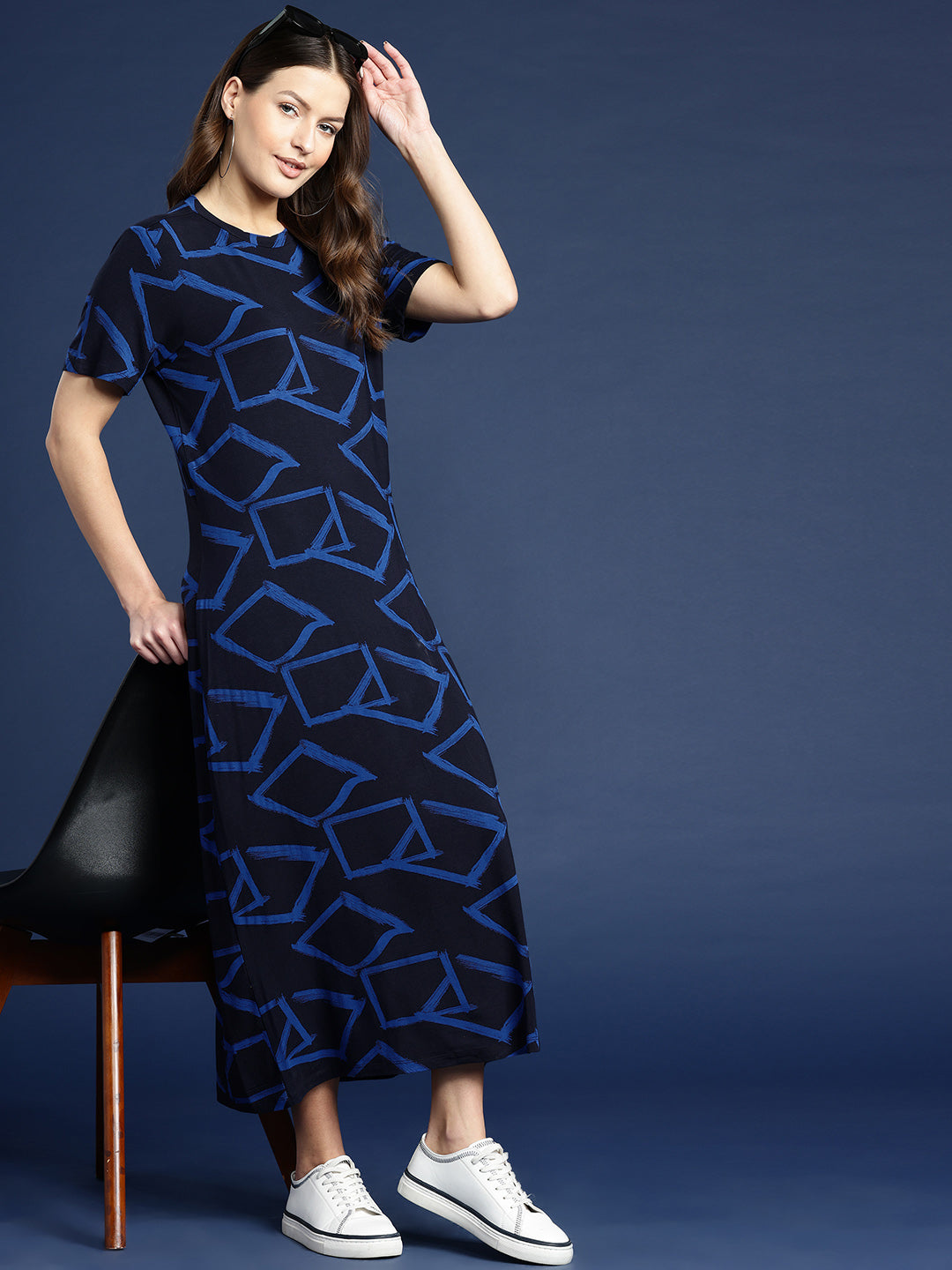 Abstract Printed Maxi Length T Shirt Dress