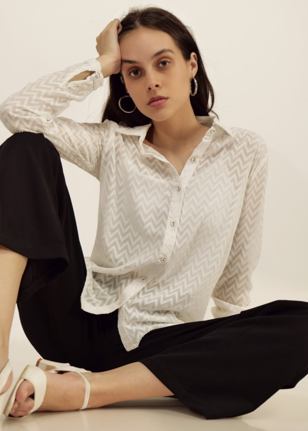 White Full Sleeve Shirt casual/Office young girls/women Spread Collar Georgette Casual Shirt polyester Dobby